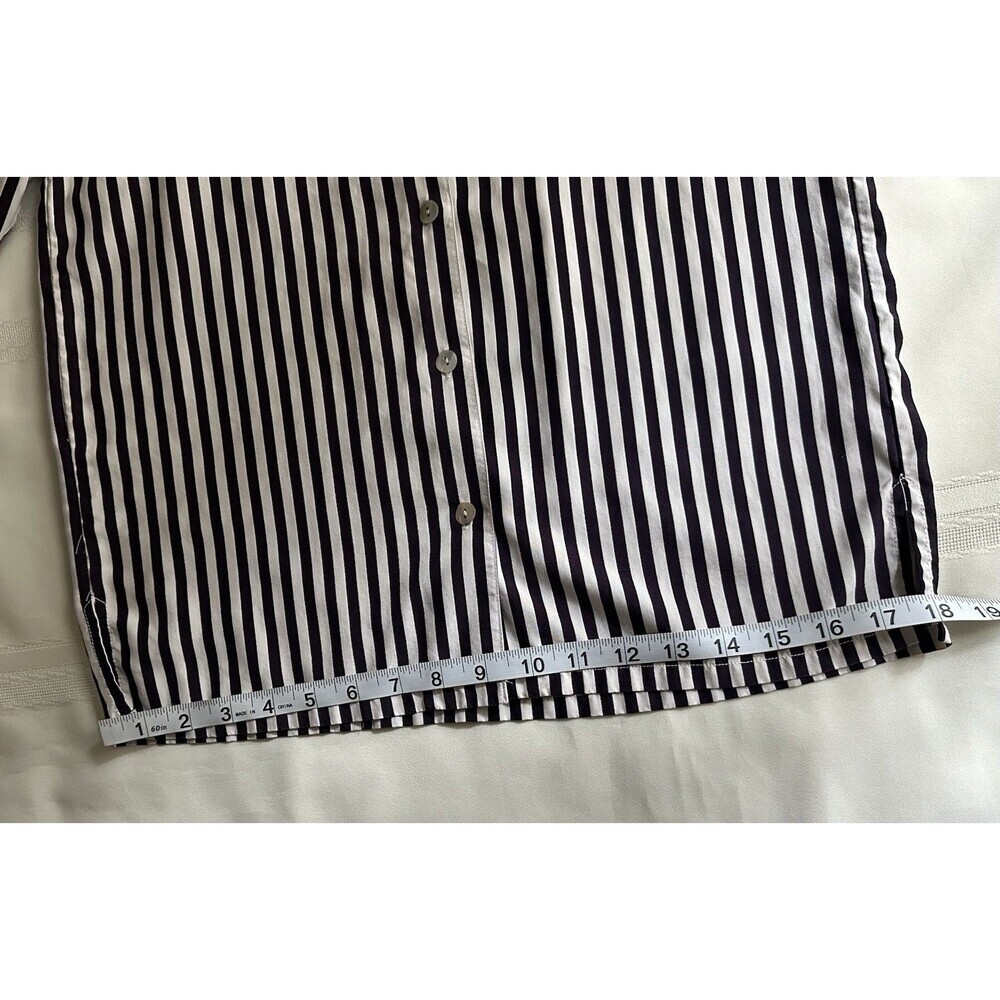 Vintage 100% Silk Casual Corner Womens Top Size XS Black White Stripe Button-Up - Picture 11 of 15